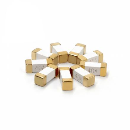 1245(4.5x12)方頭貼片保險(xiǎn)絲 1245(4.5x12)方頭貼片保險(xiǎn)絲